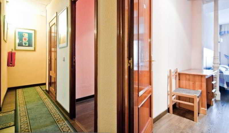 Hostal Gallardo Madrid Exterior foto