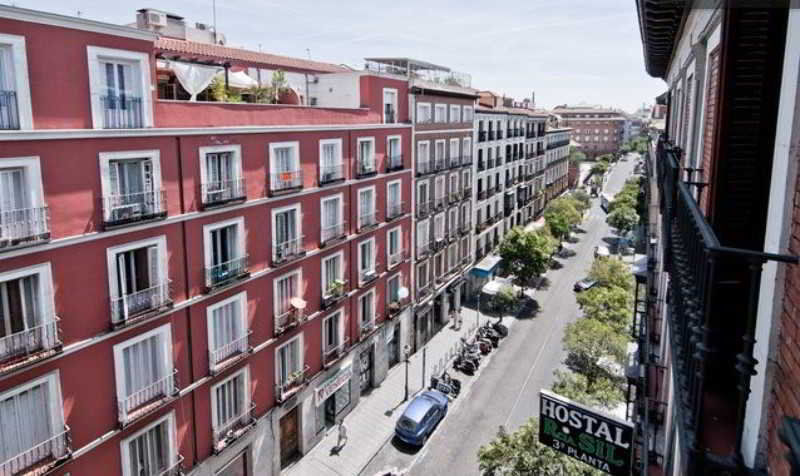 Hostal Gallardo Madrid Exterior foto